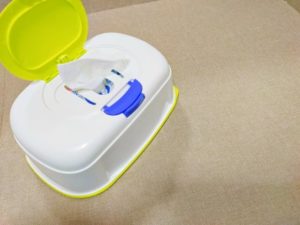 オムツ交換を新生児が嫌がらなくなる方法③おしりふきウォーマー