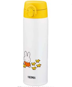 双子のミルク作り：水筒